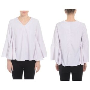 NWT Romeo And Juliet Striped bell sleeve Top